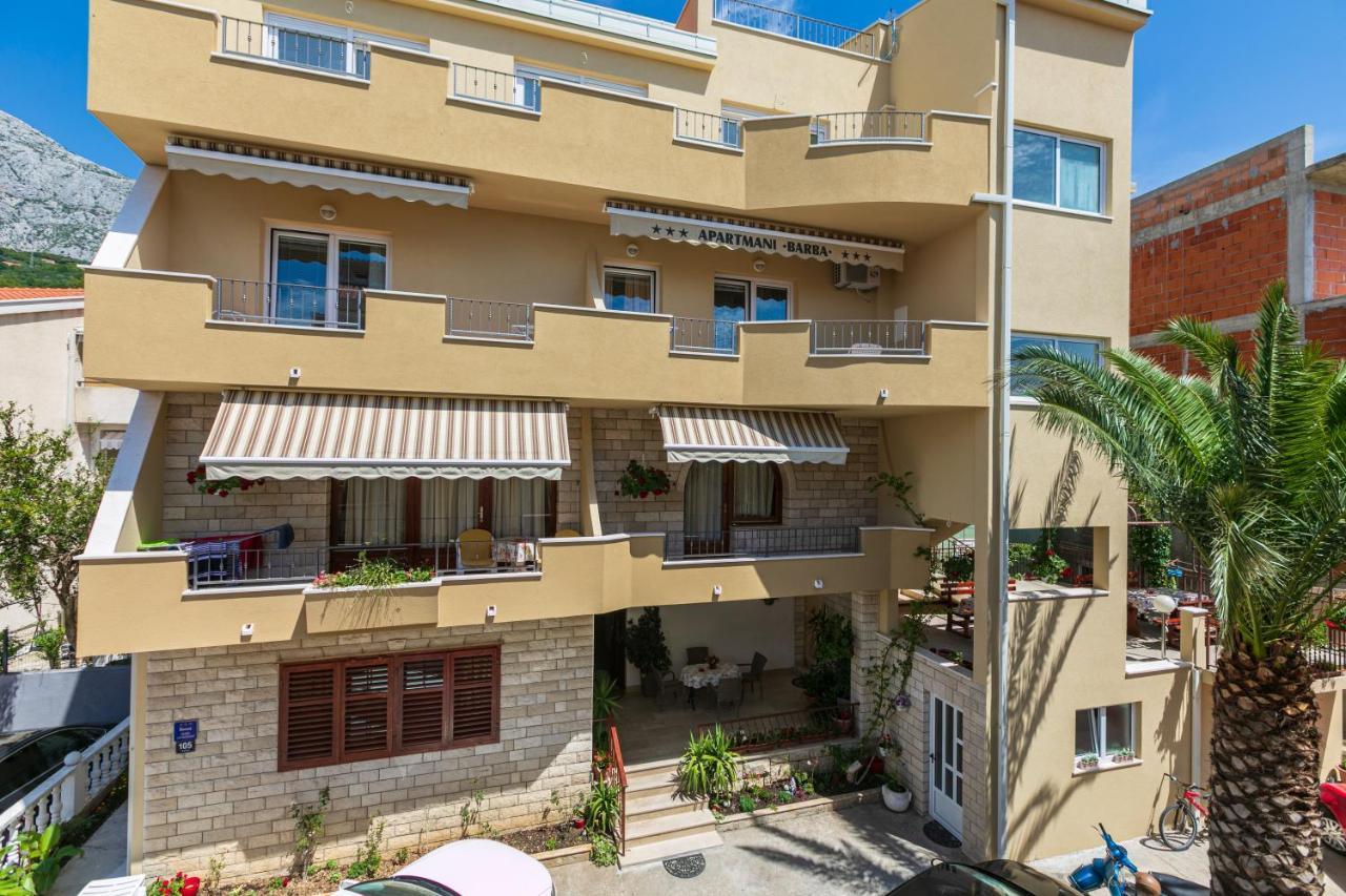 Apartments Barba Tucepi Bagian luar foto